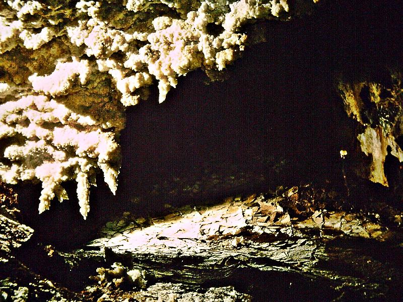 A józsefhegyi kristálybarlang